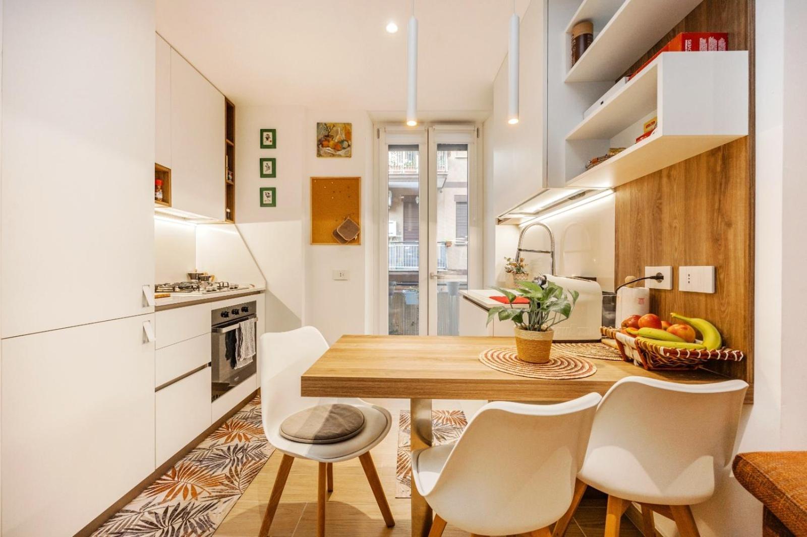 Luminosa Con Bagno Privato Interno - Vicina Metro Roma